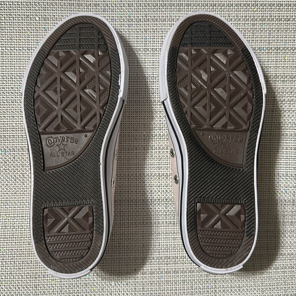 Converse 13 & 1,2,3 Girls Light Pink Metallic White Black Brown Soles Sneakers - Picture 9 of 10